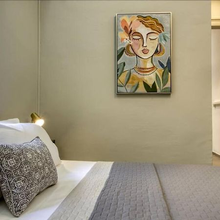 Apartamento Plaka Filotheis House A Atenas Exterior foto