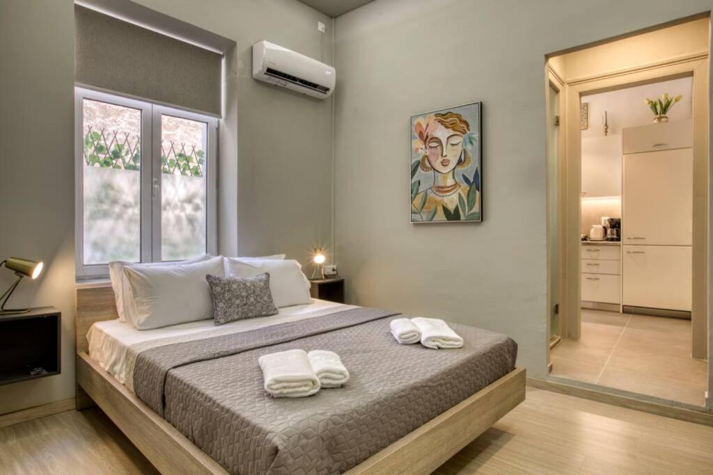Apartamento Plaka Filotheis House A Atenas Exterior foto