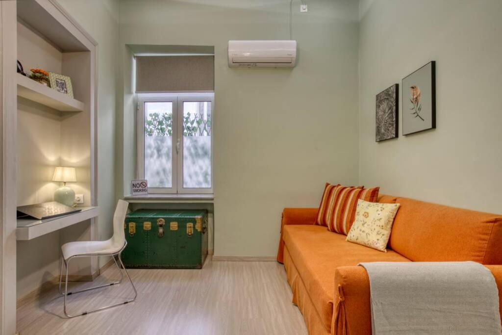 Apartamento Plaka Filotheis House A Atenas Exterior foto